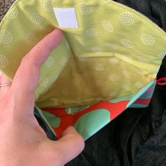 Handmade Cat Pouch - Picture 8 of 8